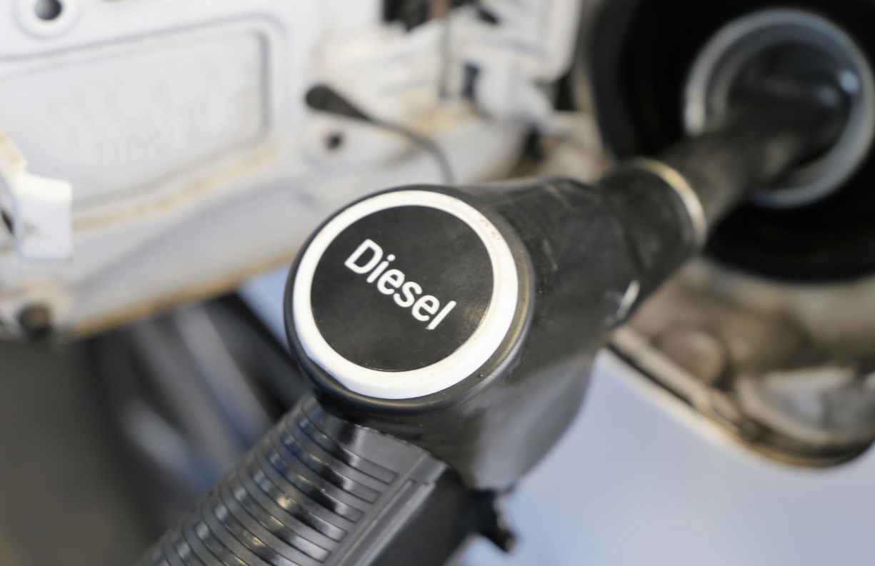 JO: la fin progressive de la distribution du diesel à Paris repoussée